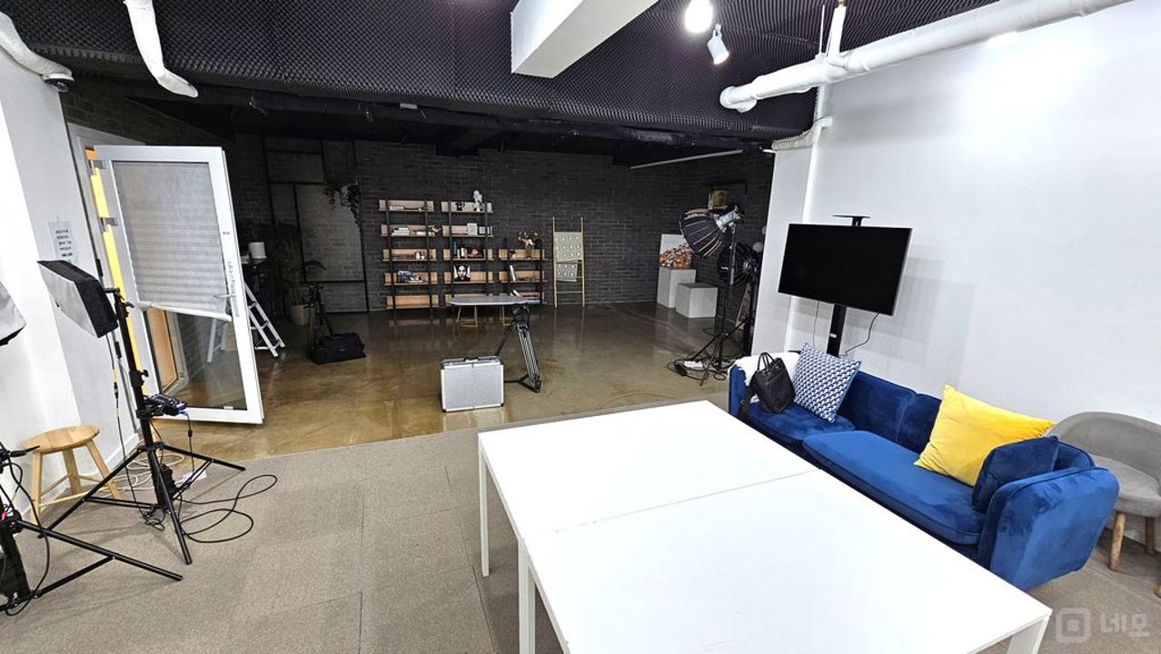 교대역 역세권 깔끔한 다목적 스튜디오 겸 사무실 매물의 5번째 사진