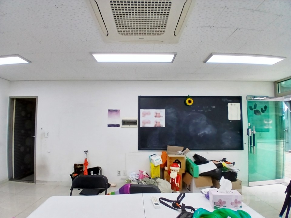 GATE 마포구청역 인근에 위치한 1층 무권리 상가 매물의 7번째 사진