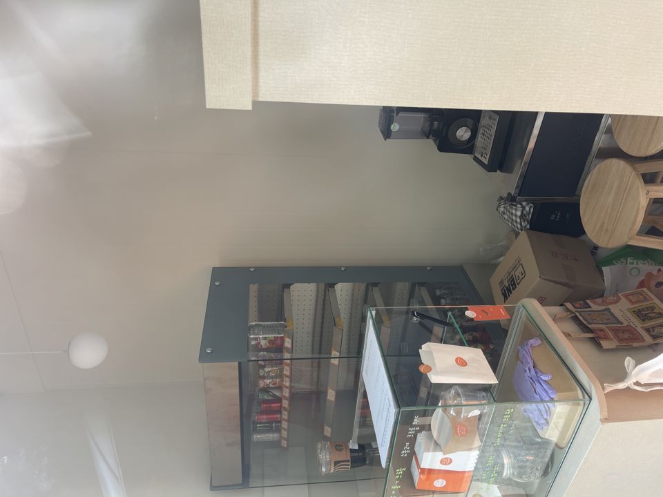 역삼동 아파트 상가, 다양하게 활용 가능한 제과점 매물의 1번째 사진