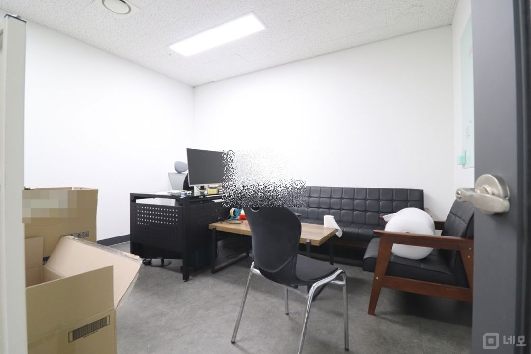 ✅룸3개 탕비실, 파사드 풀 인테리어 사무실 , 공항대로변 전망 굿✅ 매물의 10번째 사진