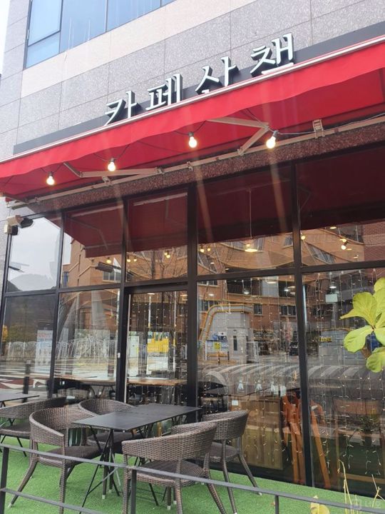 인테리어 완비된 새솔동 1층 까페 매물의 6번째 사진