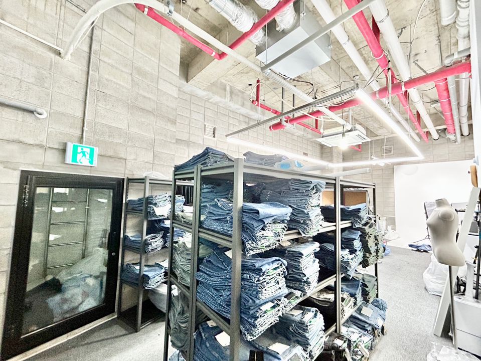 # 2023년 신축건물/ 실 27평/ 층고 4미터 이상/ 주차 1대 매물의 9번째 사진