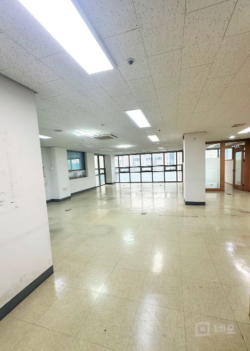 유동인구 좋은 5층 실사진 매물의 5번째 사진