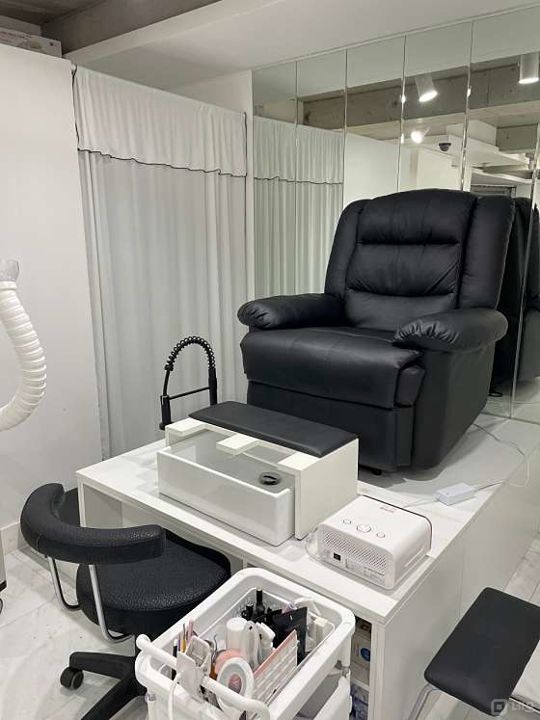 신사동 전체 양도 가능한 네일샵 매물의 7번째 사진