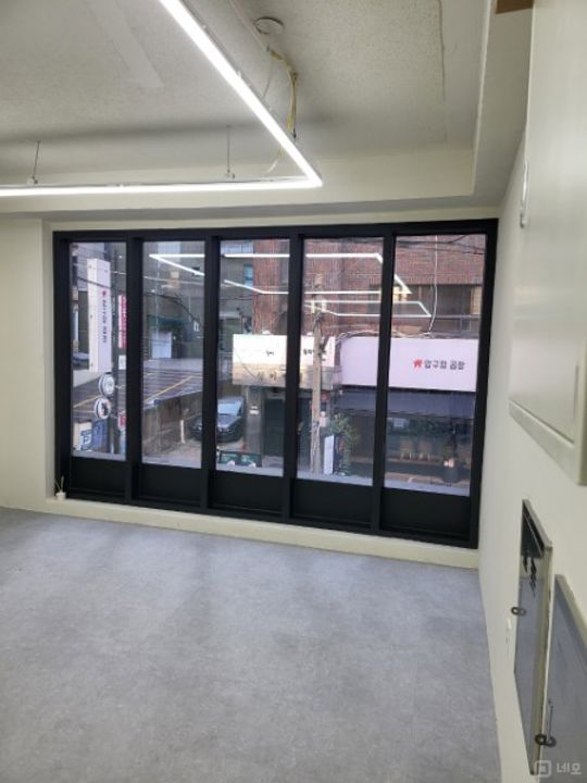 강남구 신사동 위치좋은 연층 사무실 임대 매물의 9번째 사진