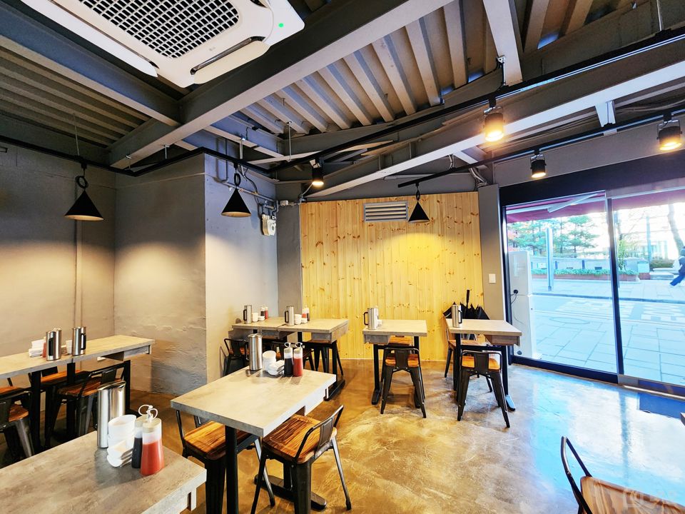 당주동 광화문역 초역세권, 입소문 듣고 찾아오는 쌀국수집 매물의 1번째 사진
