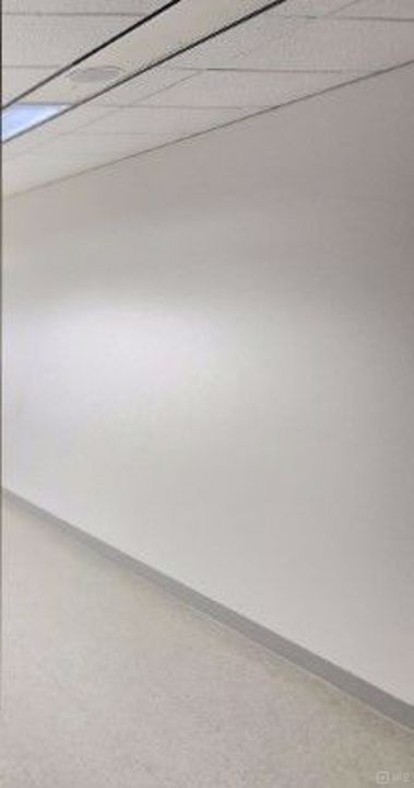 국제업무지구역 역세권, 깔끔한 시설의 송도동 사무실 매물의 3번째 사진