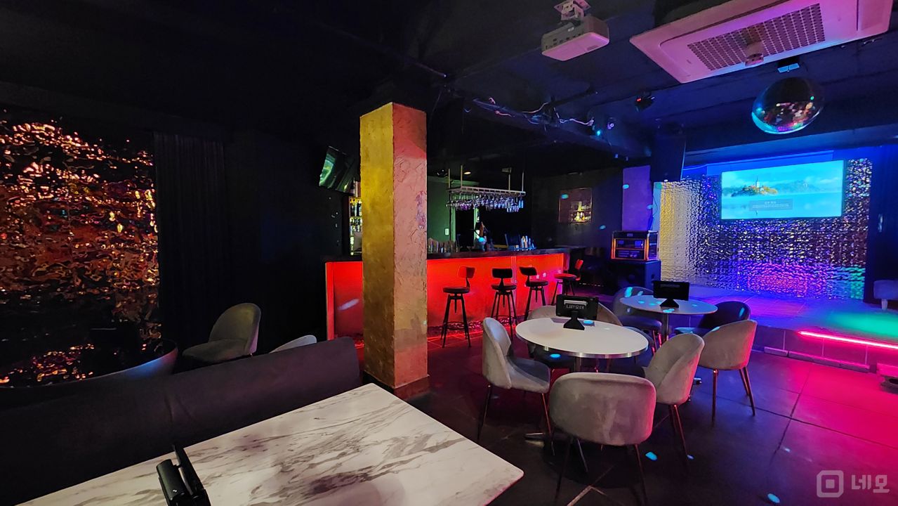 이태원동 이태원역 역세권, 시설, 인테리어 완비된 바 매물의 2번째 사진
