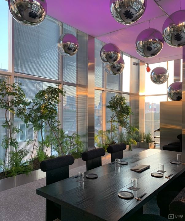 청담동 먹자골목 상가 통임대 매물의 1번째 사진