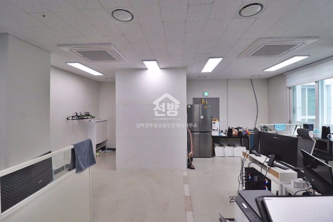 마곡역 룸 인테리어 되어있는 중형 사무실 매물 매물의 8번째 사진