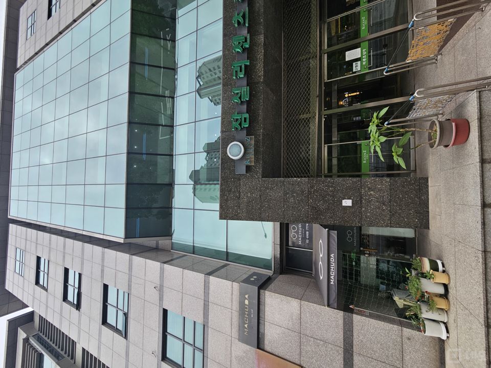 잠실새내역 앞 초역세권, 잠실동 대로변1층 상가 매물의 6번째 사진