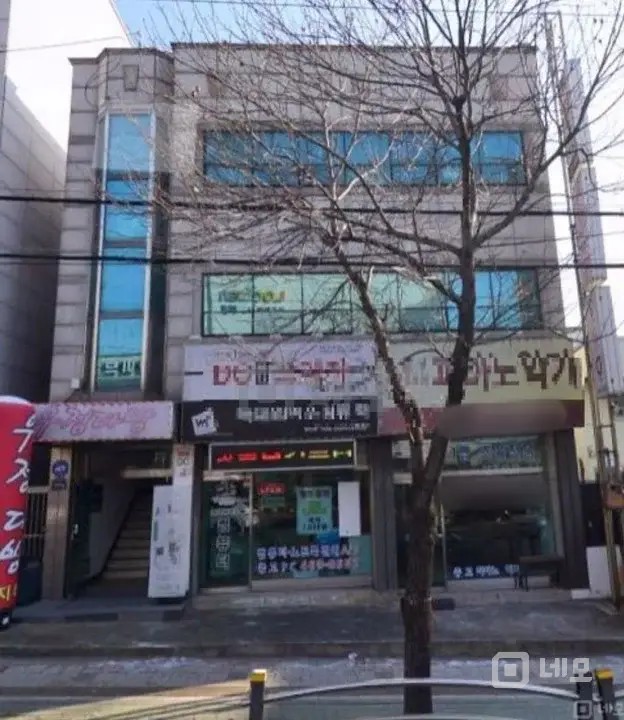 권무 모래내시장역 도보8분, 대로변 인테리어 완비 사무실/스튜디오/뷰티샵 매물의 6번째 사진