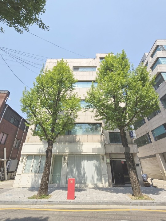 양재천ACE.대로변빌딩.가성비최고.주차.탕비有 매물의 5번째 사진