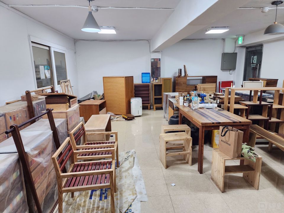 유동인구 많은 방배동 점포 매물의 3번째 사진