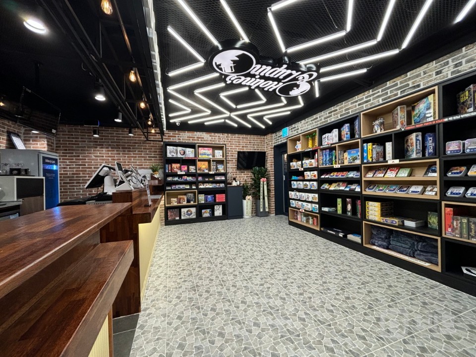 압구정로데오! 48평! 시설 완비!  매물의 1번째 사진