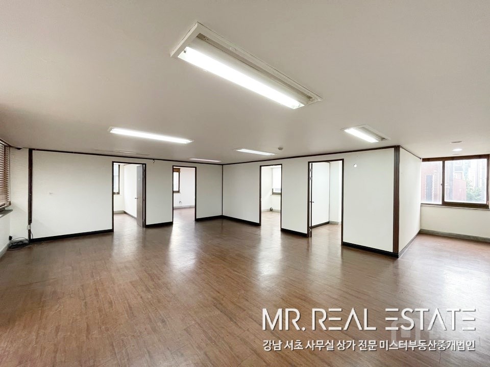 개나리아파트 사거리 가격대비 넓은 사무실 사진있음 매물의 3번째 사진