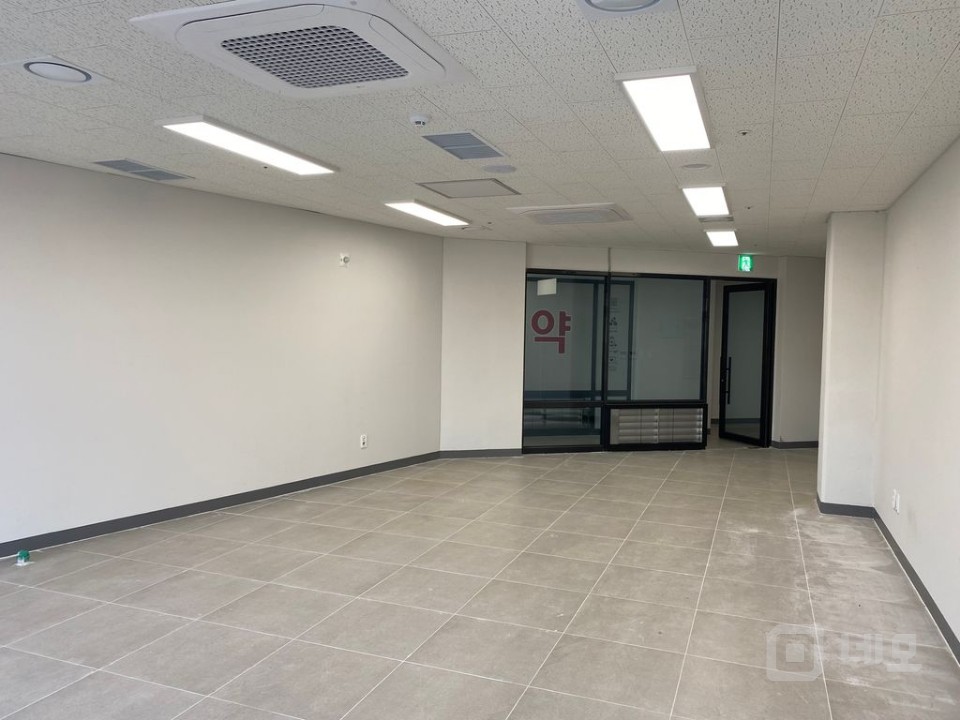 초역세권 아파트 스트리트형 상가 신축물건 매물의 5번째 사진