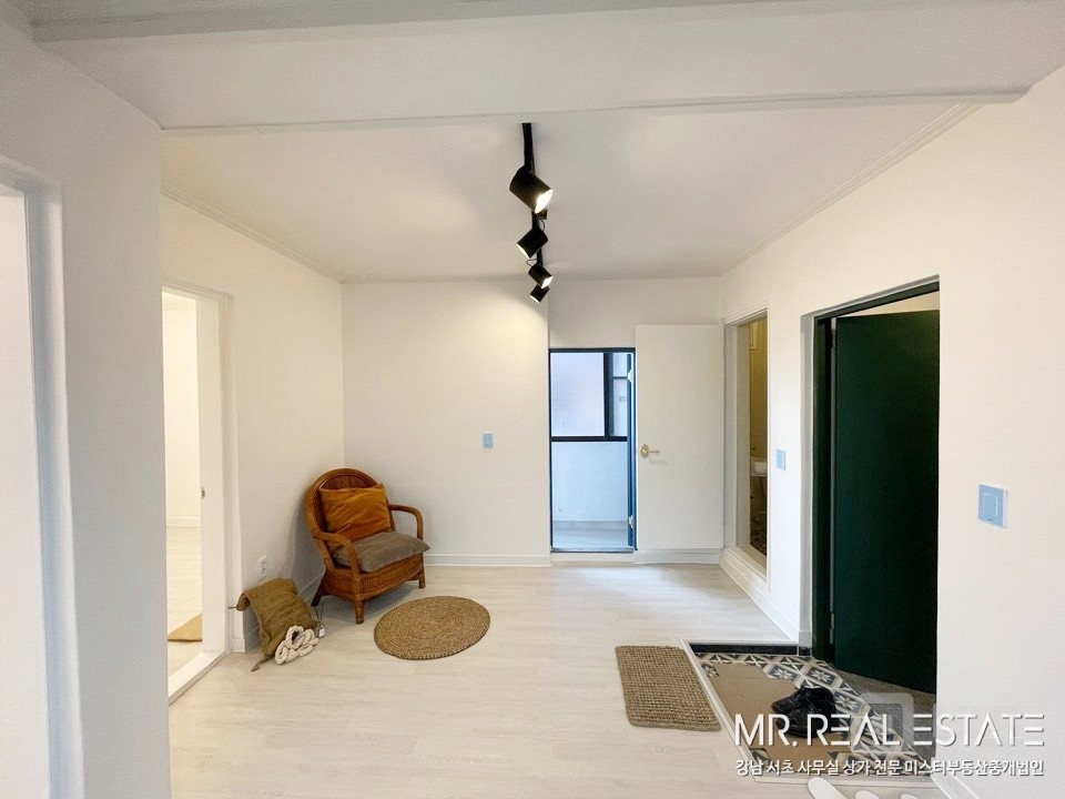 논현초옆.인테리어ACE.사무실.상가.모두환영 매물의 12번째 사진