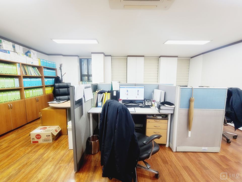 중구 무교동 역세권 3층 사무실 임대  매물의 3번째 사진