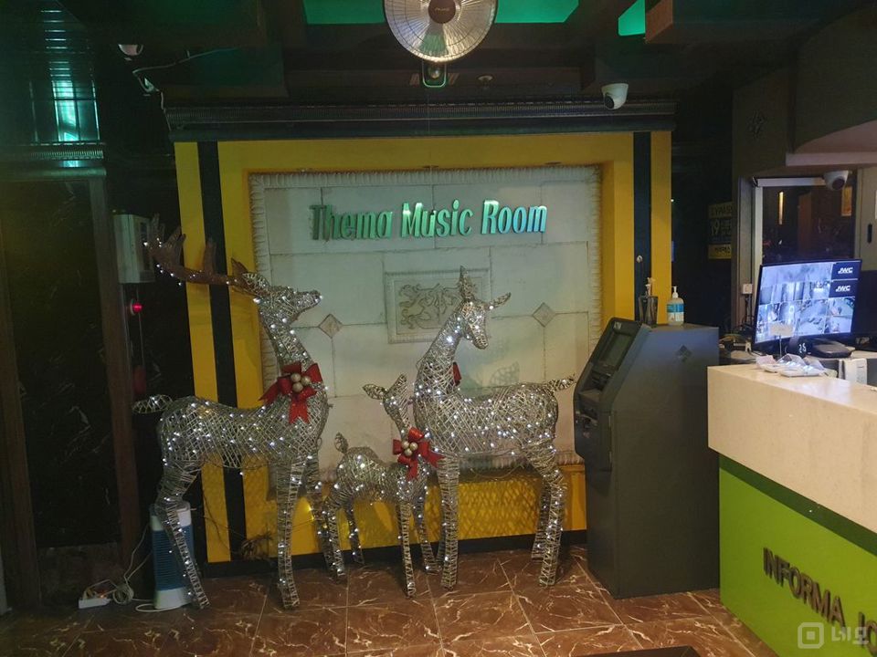 화곡동 까치산역 복개천 먹자골목 초입 노래방 매매 매물의 3번째 사진