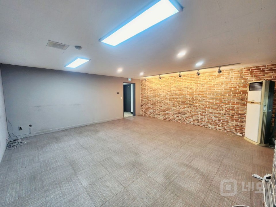 🚋신사역 1분 가성비 우수 오피스🚋 매물의 4번째 사진