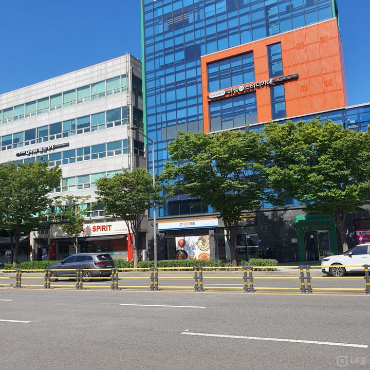 성산동 대로변에 위치한 음식점 매물의 6번째 사진