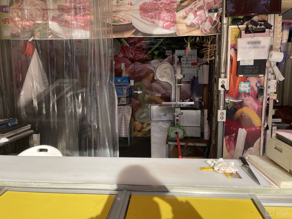 신림동 시장 내, 유동인구 많은 정육점 매물의 4번째 사진