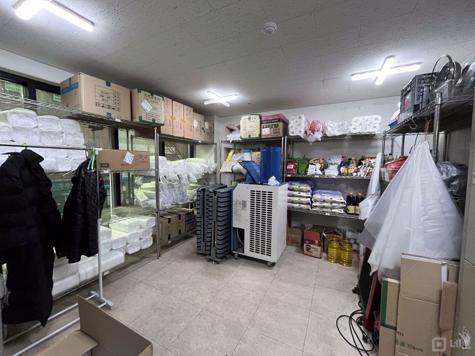 접근성 좋은 대로변,  봉천동 2층 배달전문 고깃집 매물의 2번째 사진