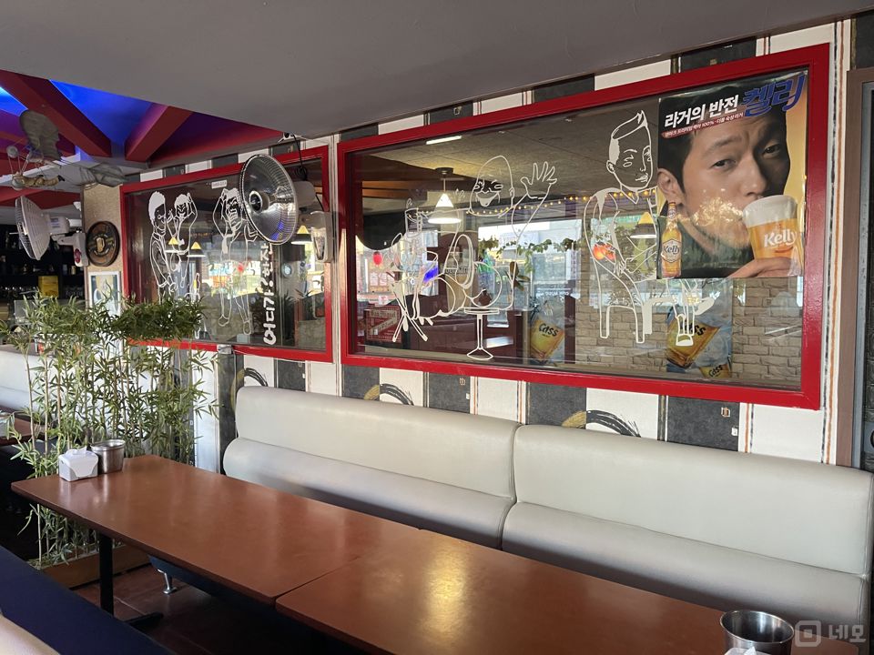 봉천동 초역세권, 유동인구 많은 거리 맥주호프점 매물의 2번째 사진