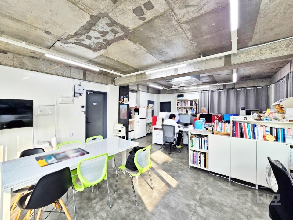 GATE 합정동 채광 좋고 가성비 좋은 대로변 사무실 매물의 3번째 사진