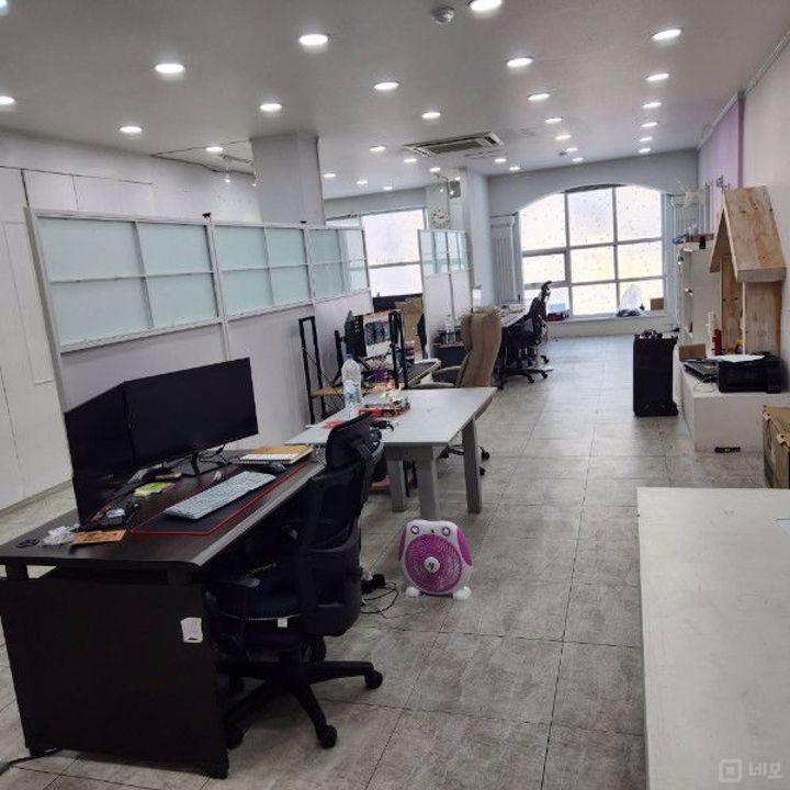 부평구 부평동 위치좋은 대로변 2층 사무실 매물의 1번째 사진