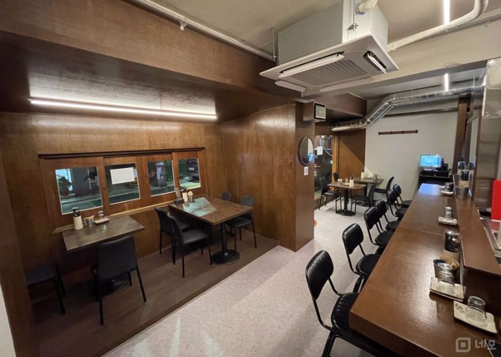 유동 인구 많은, 군자역 부근에 위치한 1층 이자카야 매물의 5번째 사진