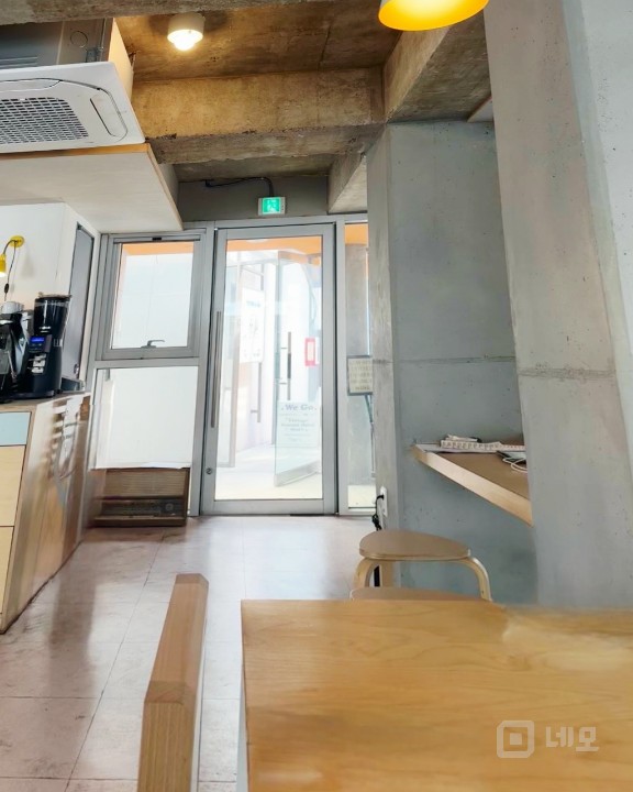 사진有 서촌 자하문로 사거리 이면 통창 테라스 카페 매물의 13번째 사진