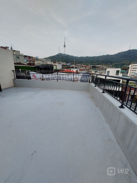 해방촌 유동인구 많고 깔끔한 상가 매물의 6번째 사진