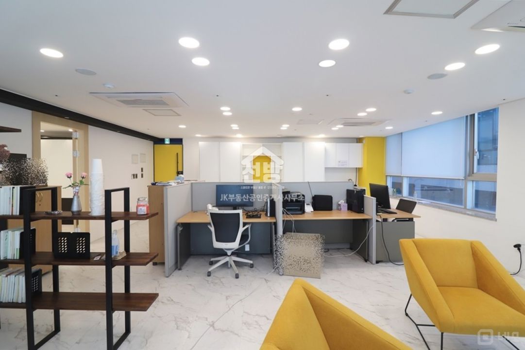 마곡역초역세권 인테리어 무상O 양창코너 고퀄리티 사무실 매물의 4번째 사진
