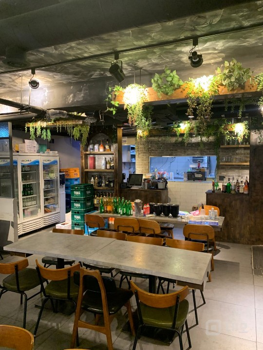 먹자골목 메인상권 유동최상 S급 노출좋은 2층 상가점포 매물의 5번째 사진