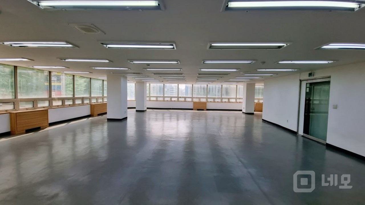 강남역 도보3분,렌트프리 협의 매물의 3번째 사진