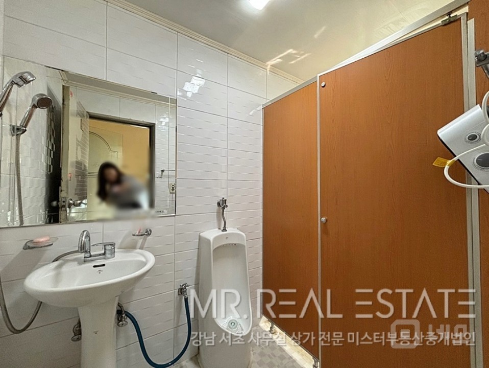 인테리어 가성비 ACE사무실.전층사용.바닥난방.무료1대 매물의 14번째 사진