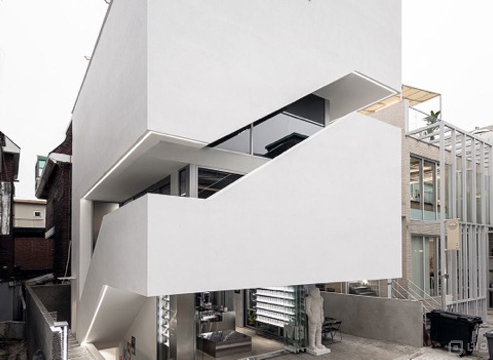 성수동 건물 전체 사용 가능한 상가 매물의 12번째 사진