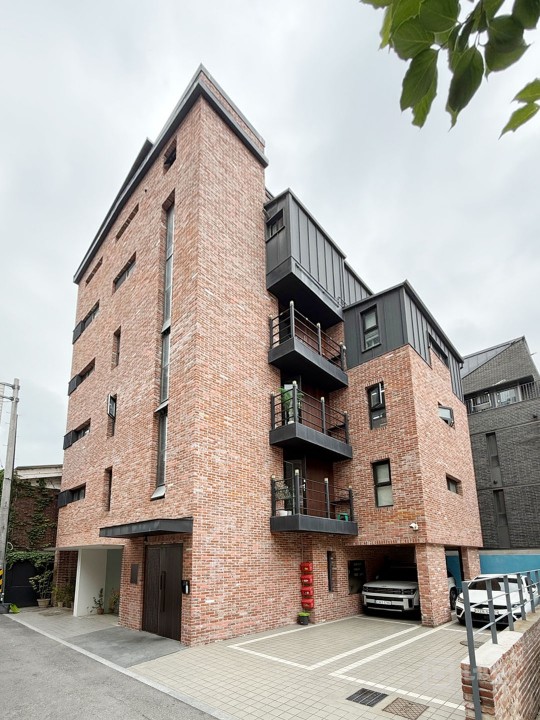 ★연트럴파크 인근 세련된 외관 인기 있는 소형 업무공간★ 매물의 1번째 사진