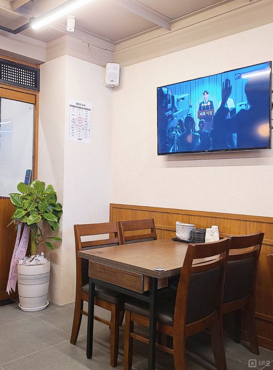 답십리동 주거지역 위치, 다수의 대단지 아파트 인접해 있는 족발집 매물의 5번째 사진