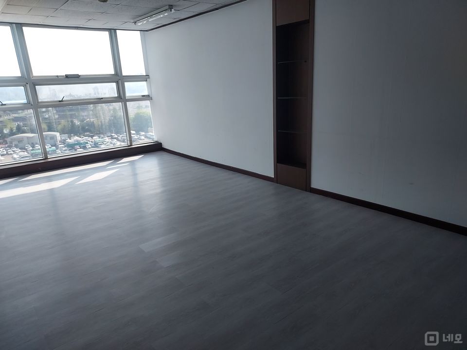 장한평역 역세권, 접근성 좋은 용답동 사무실 매물의 2번째 사진