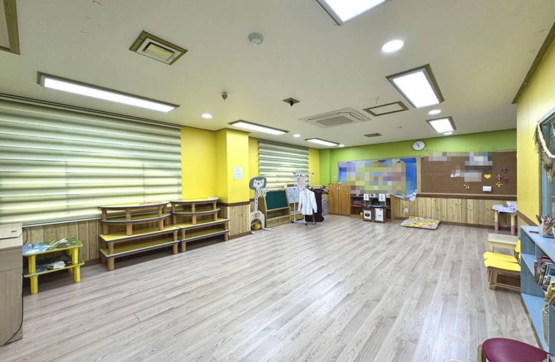 교대역 핫라인 1층 무권리 다용도 상가 매물의 2번째 사진