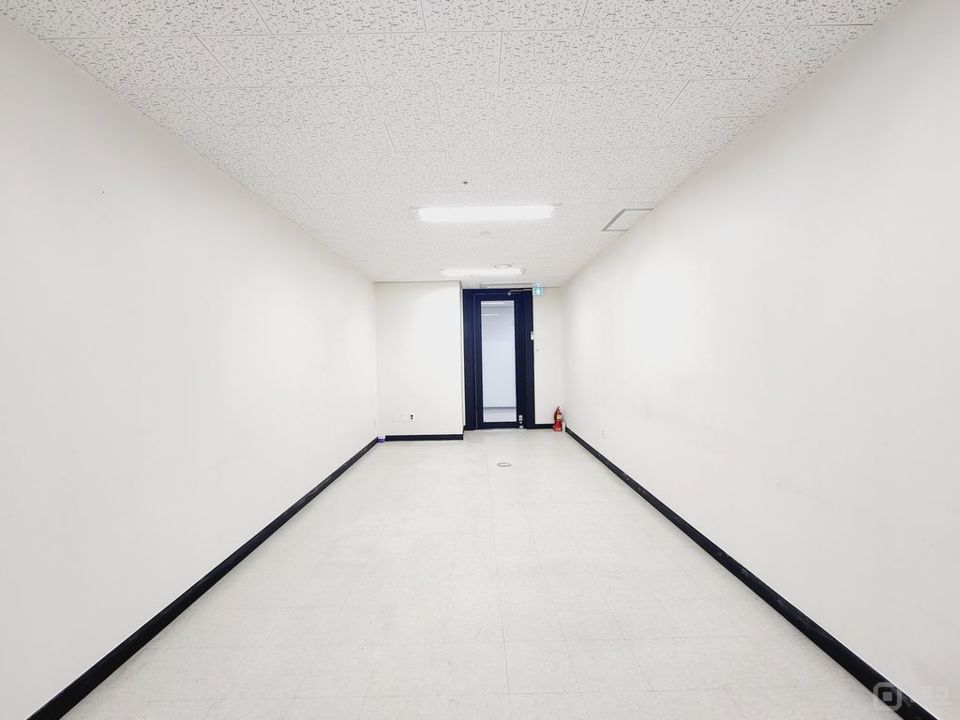 ◈가산역초저렴사무실◈전용8평◈즉시입주가능◈ 매물의 4번째 사진