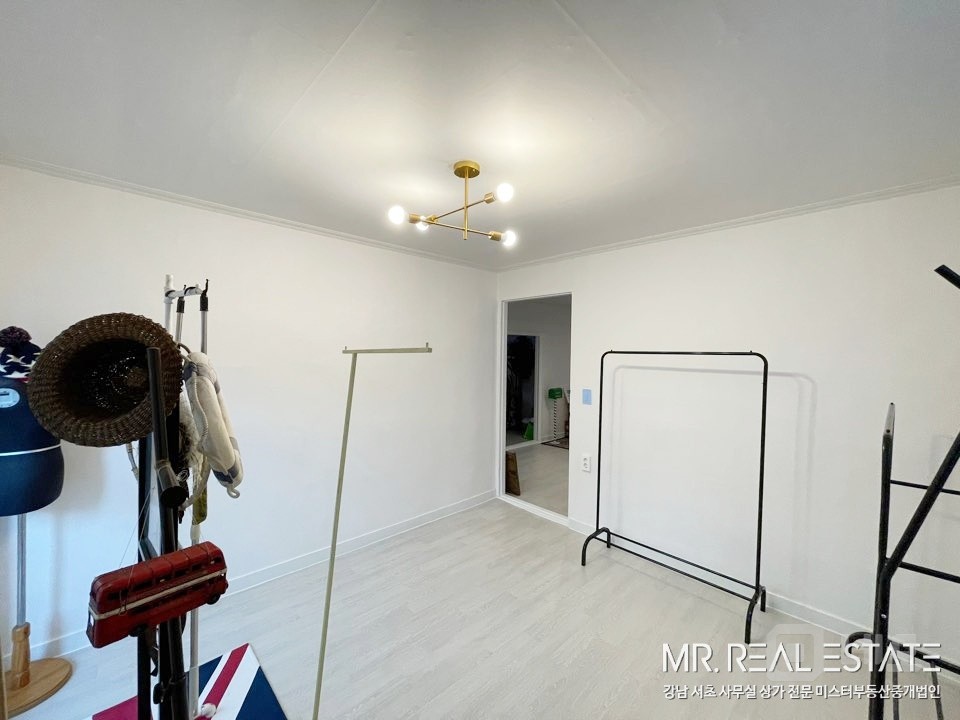 논현초옆.인테리어ACE.사무실.상가.모두환영 매물의 11번째 사진