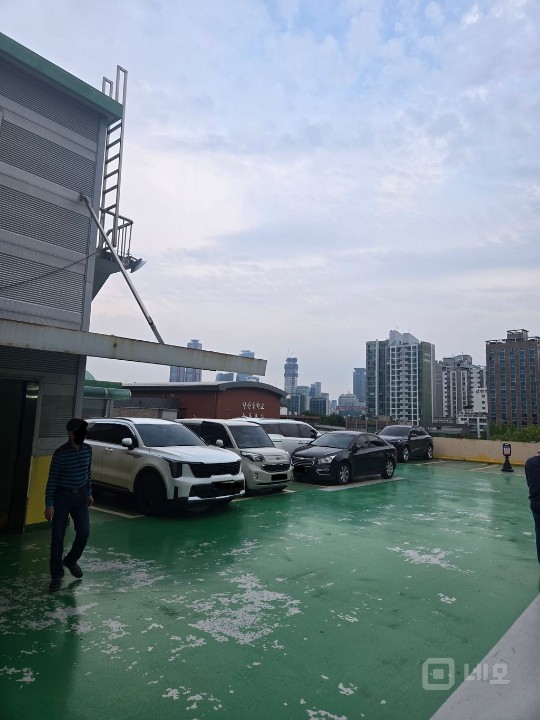 화물용 승강기 및 주차편리한 대형평수 공실상가 매물의 15번째 사진