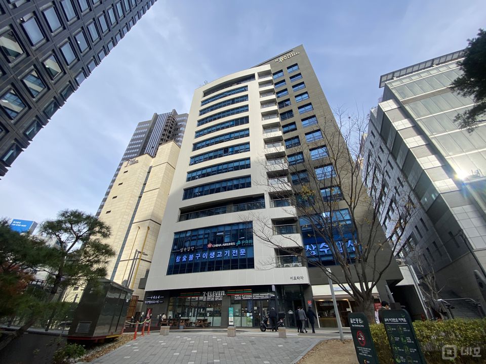 서울역 도보 7분거리에 위치한 7층 사무실 임대 매물의 8번째 사진