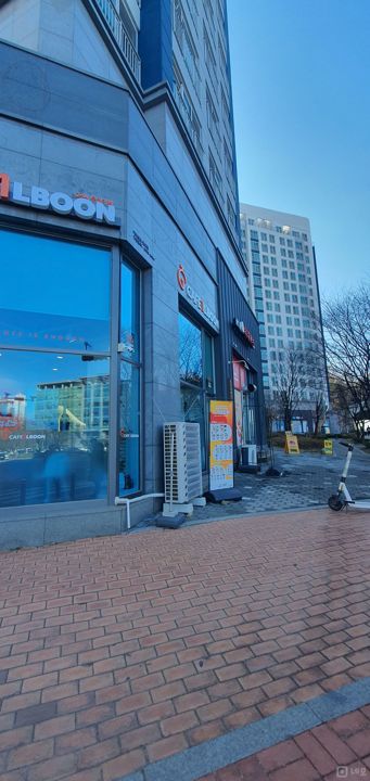 오피스 대로변 코너상가 매물의 9번째 사진