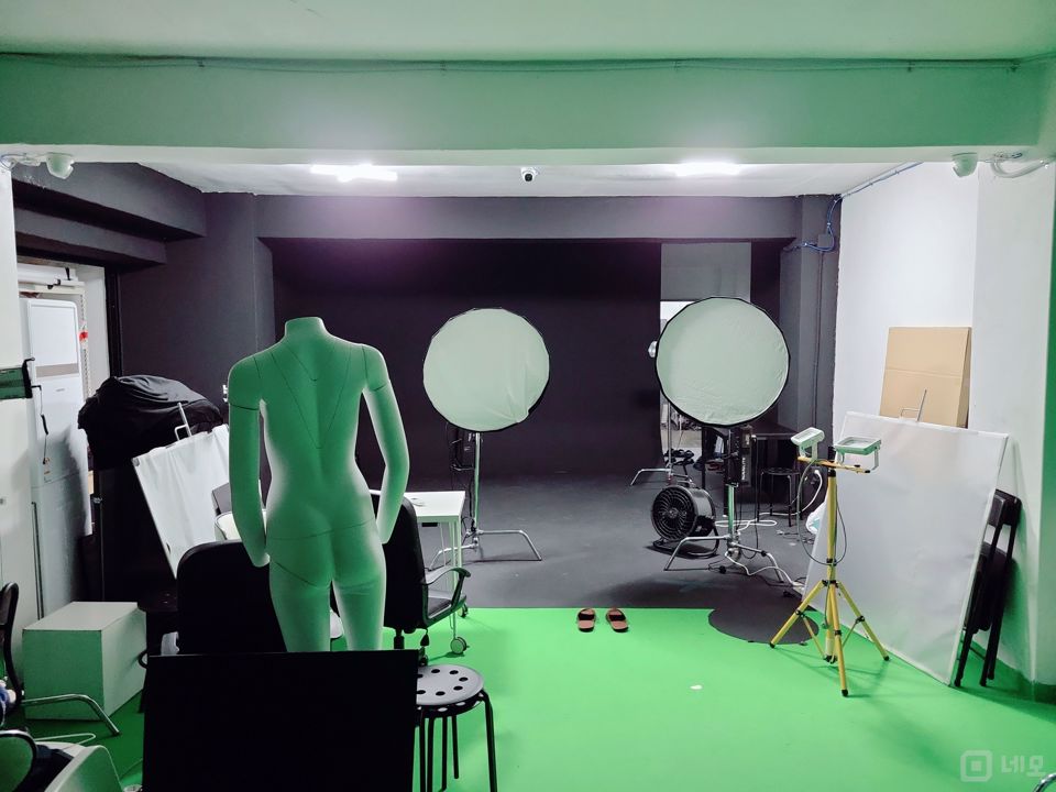 성산동 위치조건 뛰어난 스튜디오 매물의 1번째 사진