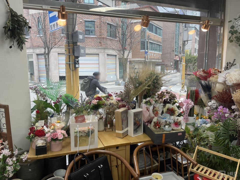 신림동 오랫동안 운영중인 꽃집 매물의 3번째 사진